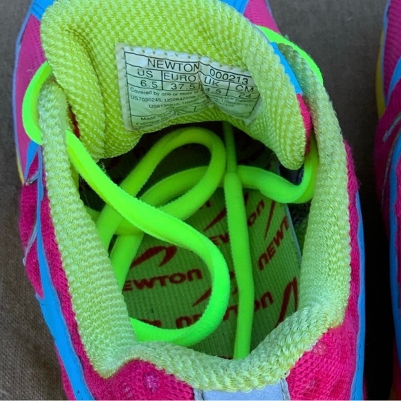 Newton Running Sneakers Women’s Size 6.5 Pink - Picture 9 of 9